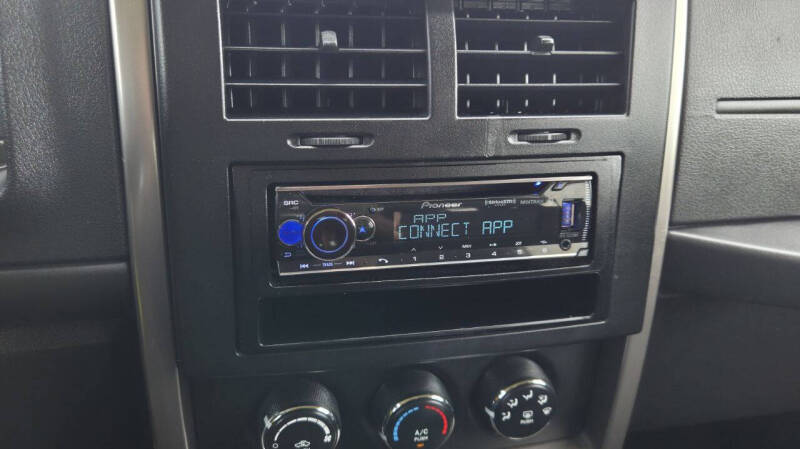 2012 Jeep Liberty Arctic