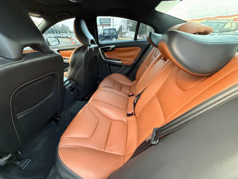 2016 Volvo S60 T5 Drive-E Premier