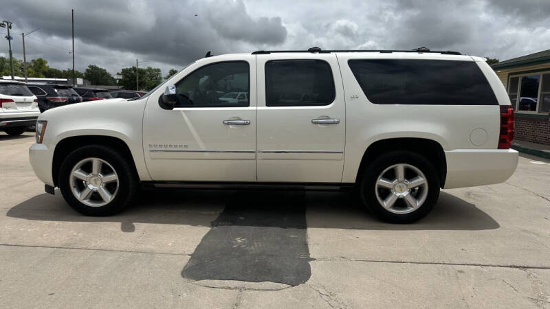 Used 2014 Chevrolet Suburban LTZ with VIN 1GNSKKE7XER142483 for sale in Mcpherson, KS