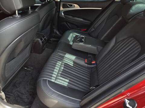 2022 Genesis G70