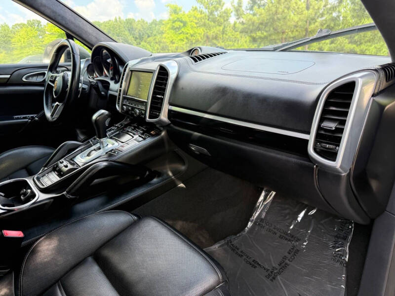 2016 Porsche Cayenne Turbo