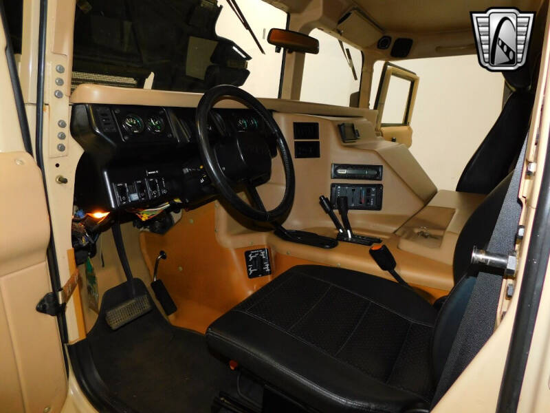 1992 AM General Hummer Wagon