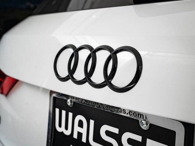 2025 Audi Q3 quattro S line Prem Plus 45 TFSI