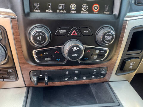 2017 RAM 1500 Laramie