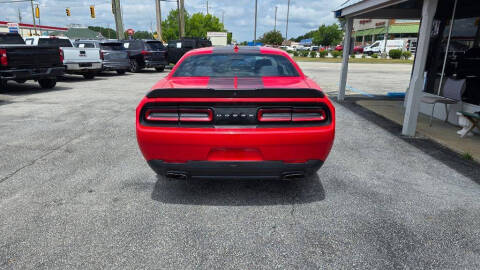 2016 Dodge Challenger SXT