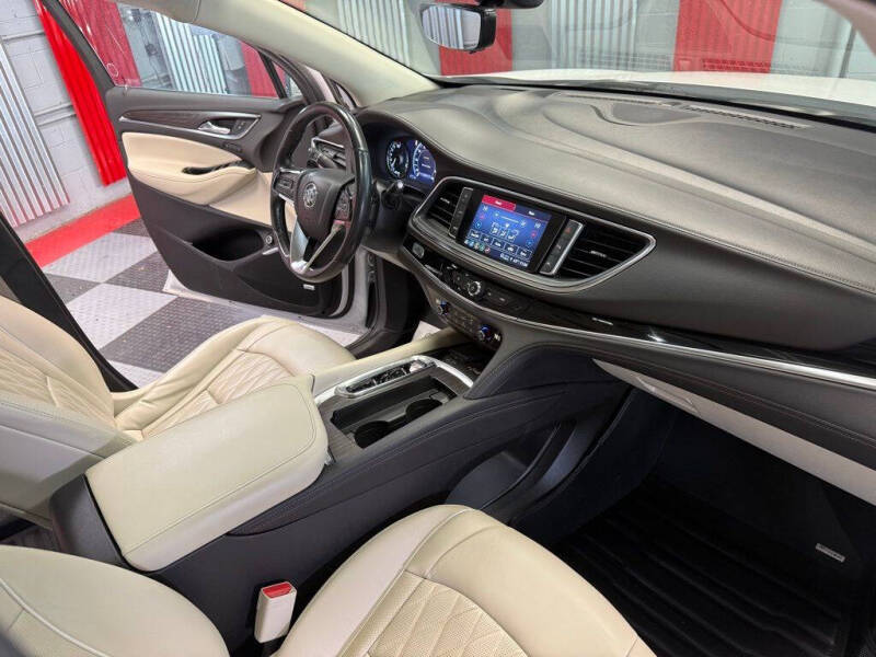 2023 Buick Enclave Avenir
