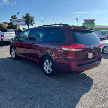 2013 Toyota Sienna