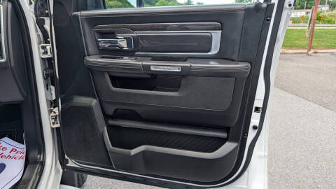 2017 RAM 1500 Laramie Limited