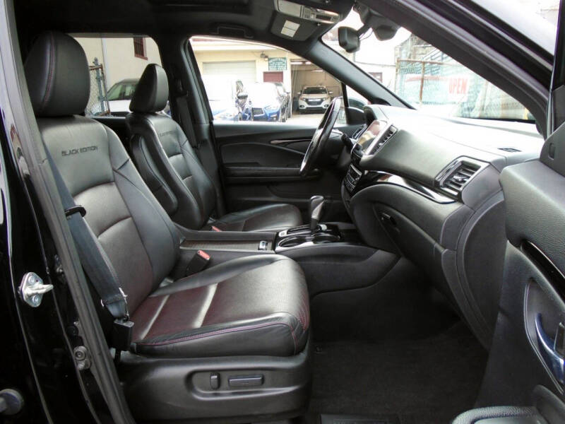 2018 Honda Ridgeline Black Edition