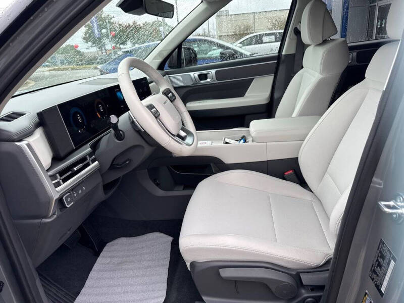 2026 Hyundai Santa Fe SE