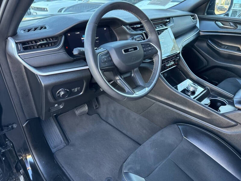 2024 Jeep Grand Cherokee L Altitude