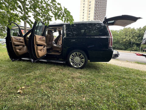 2015 Cadillac Escalade ESV Platinum