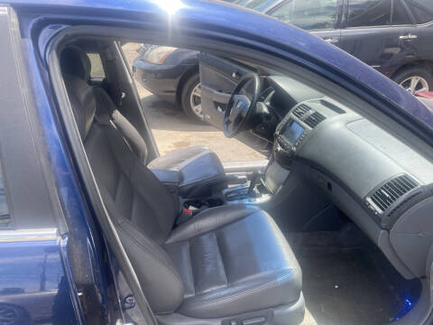 2005 Honda Accord EX V-6 w/Navi