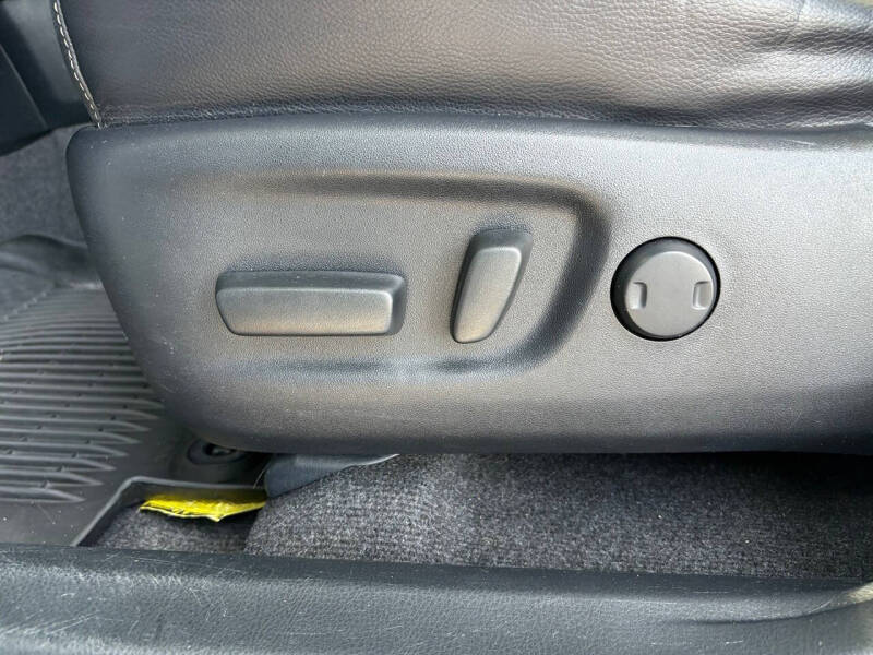 2016 Toyota RAV4 Hybrid Limited