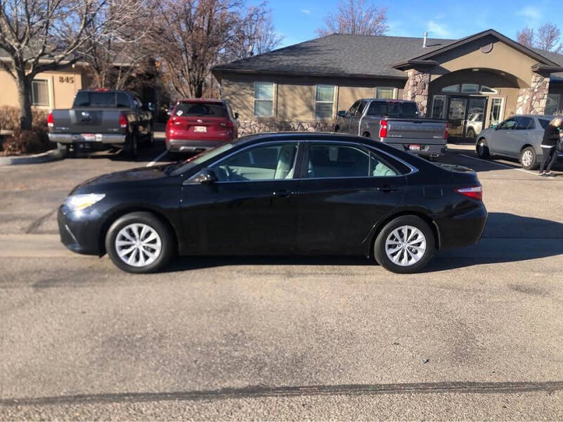2015 Toyota Camry LE