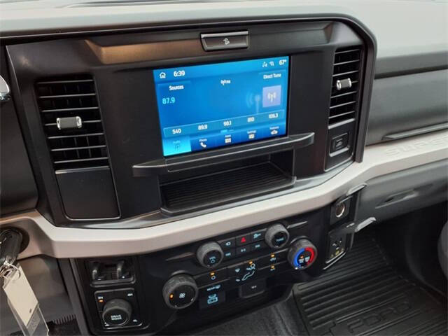 2025 Ford F-350 Super Duty XLT