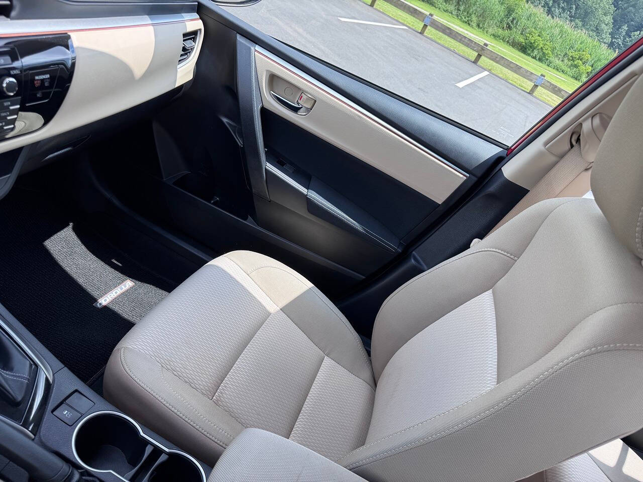 2015 Toyota Corolla 12