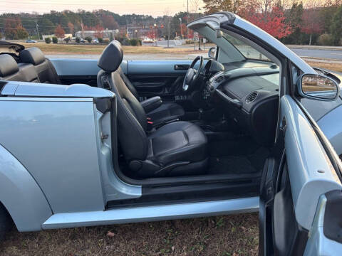 2009 Volkswagen New Beetle Convertible