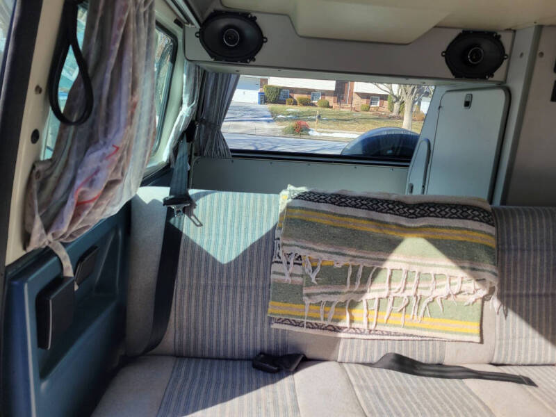 1987 Volkswagen Vanagon Camper