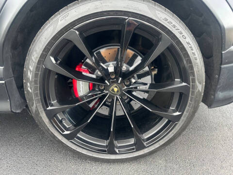 2021 Lamborghini Urus