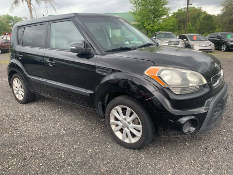 2013 Kia Soul +