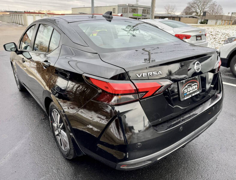 2020 Nissan Versa SV