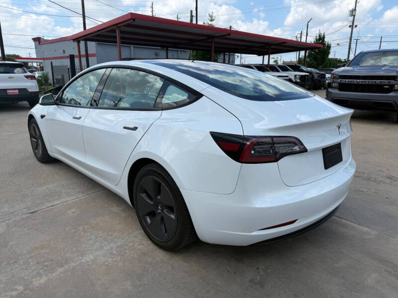 2021 Tesla Model 3 Standard Range Plus