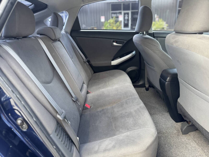 2014 Toyota Prius Two