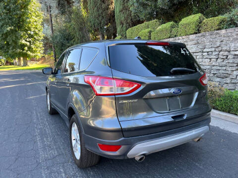 2015 Ford Escape SE