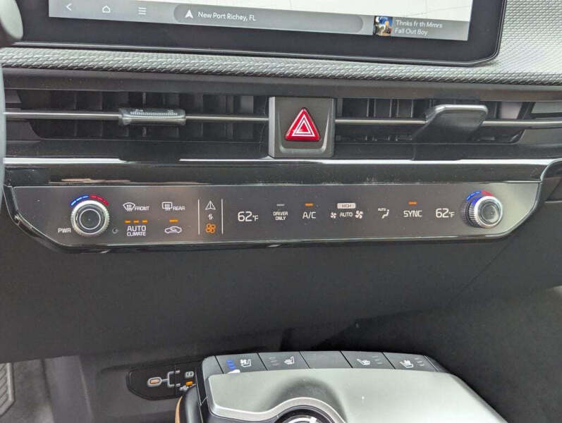 2026 Kia EV6 Wind