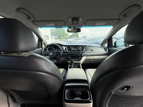 2016 Kia Sedona