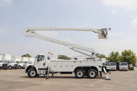 2017 Freightliner M2 106