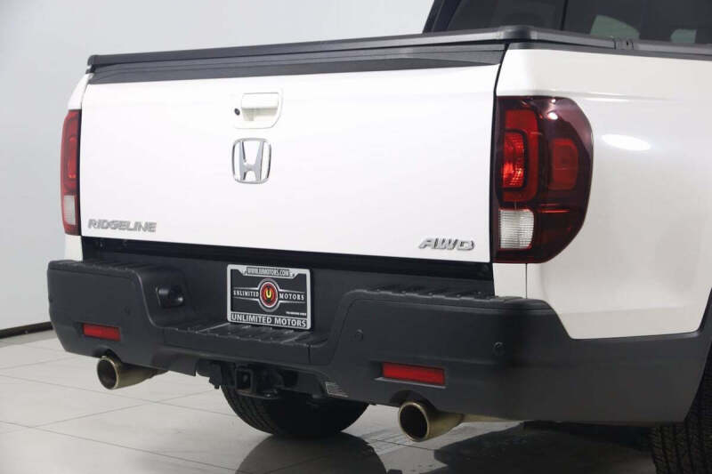 2022 Honda Ridgeline Black Edition
