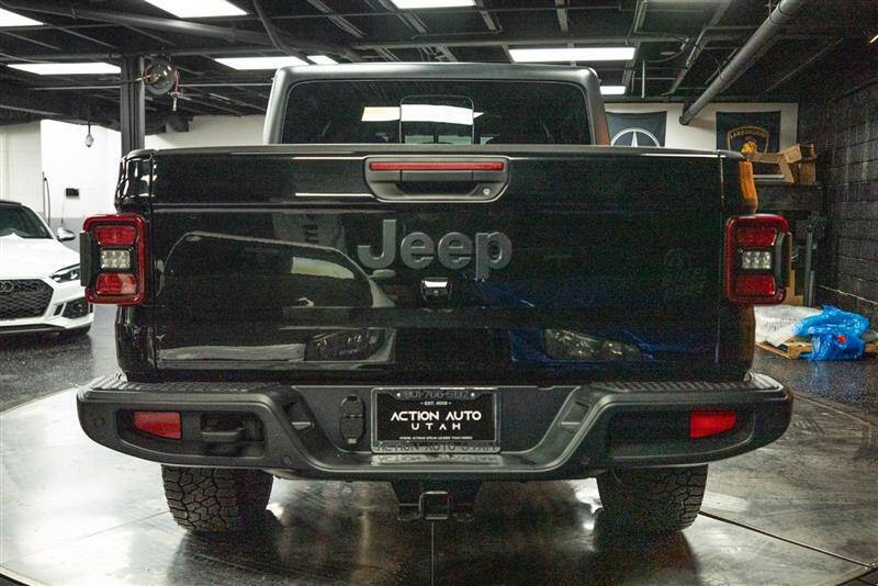 2021 Jeep Gladiator Willys