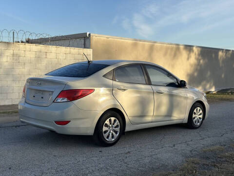 2016 Hyundai Accent SE