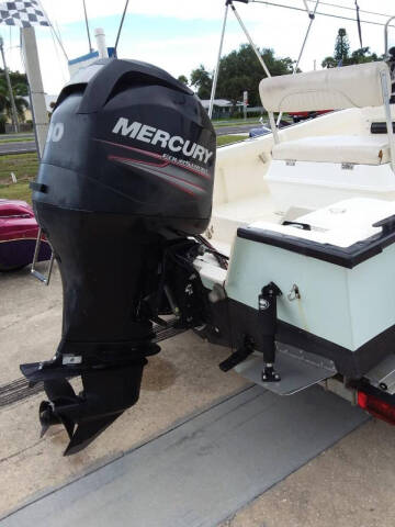 2013 Key Largo 180 Center Console