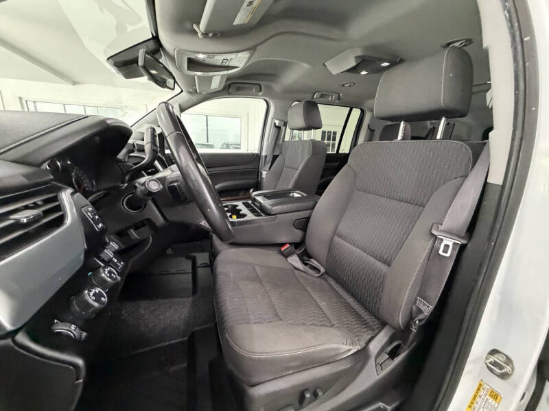2017 Chevrolet Suburban LS