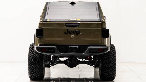 2025 Jeep Gladiator NightHawk