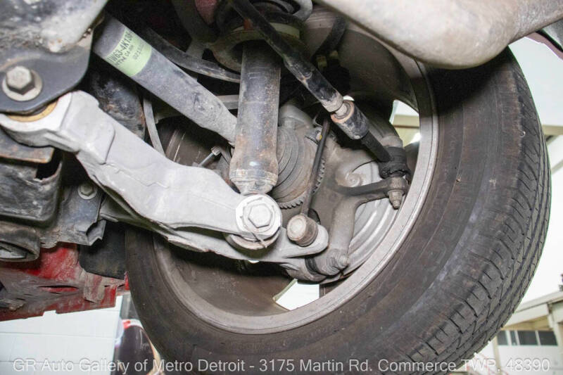 2002 Ford Thunderbird Deluxe