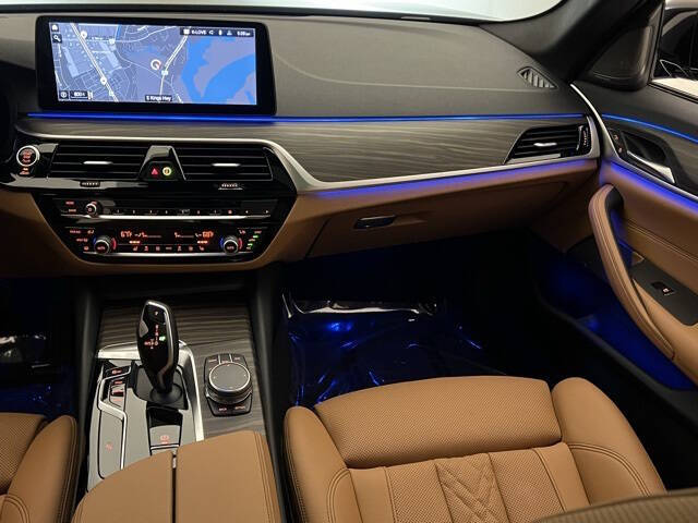 2023 BMW 5 Series 530i