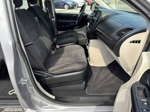 2019 Dodge Grand Caravan SE Plus