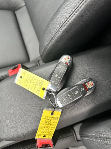 2019 Porsche 718 Cayman