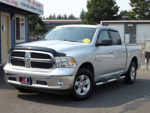 2018 RAM 1500 SLT