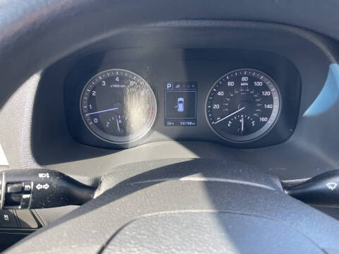 2016 Hyundai Tucson SE