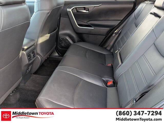 2022 Toyota RAV4 Hybrid XLE Premium