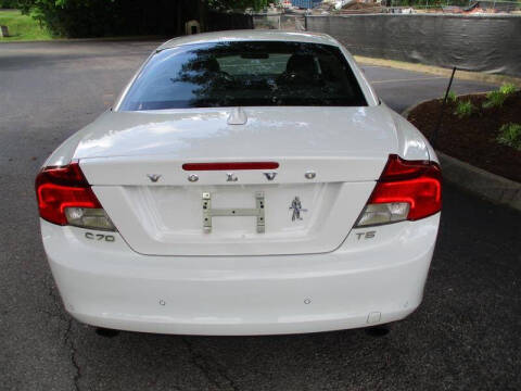 2011 Volvo C70 T5