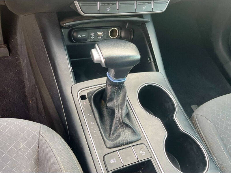 2019 Kia Sorento S V6
