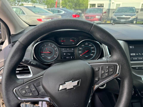2018 Chevrolet Cruze LT Auto