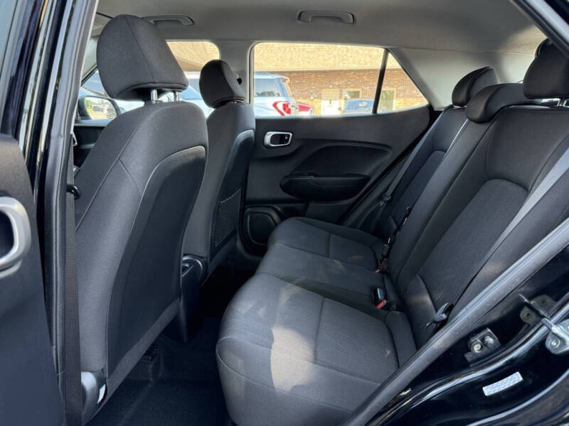 2022 Hyundai Venue SE