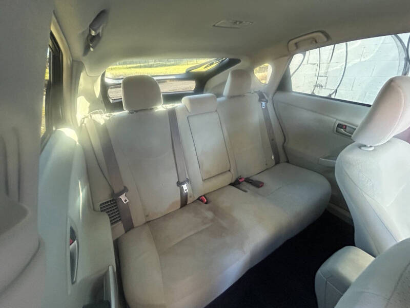 2012 Toyota Prius One